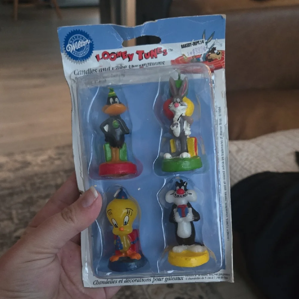 Rare Vintage Wilton Looney Tunes Cake Topper Set – New in Package!
